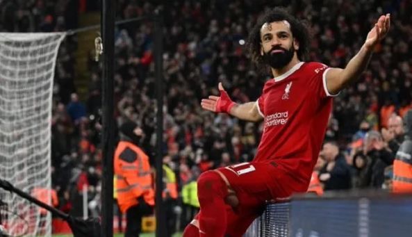 محمد صلاح يُشعل صراعًا شرسًا بين الهلال واتحاد جدة السعودي