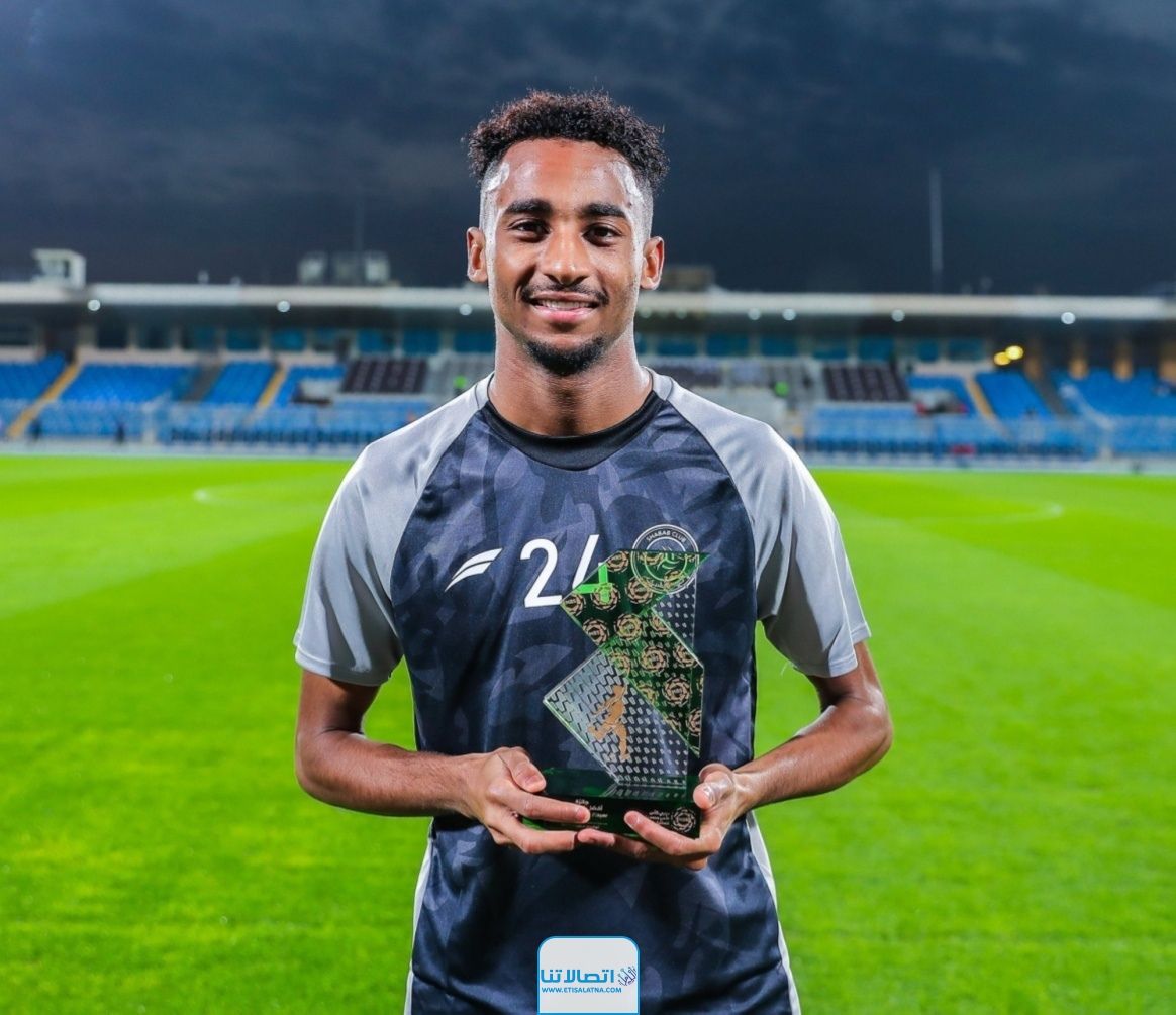بالفيديو.. "الحربي" لاعب "الشباب" يحسم موقفه من عرضي "النصر" و"الهلال"
