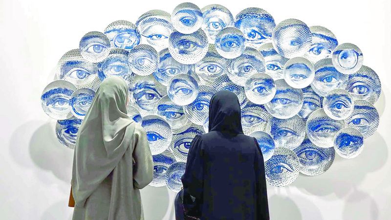 الامارات | «آرت دبي» يعود بمساحات ضخمة للأمل