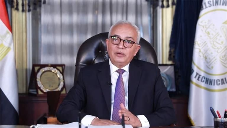 100 مدرسة تكنولوجية جديدة.. ماذا قال وزير التعليم في الجلسة العامة للشيوخ؟