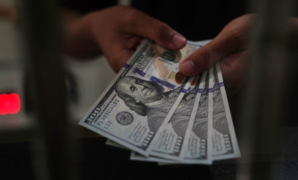 سعر الدولار مقابل الجنيه اليوم الثلاثاء 9-1-2024