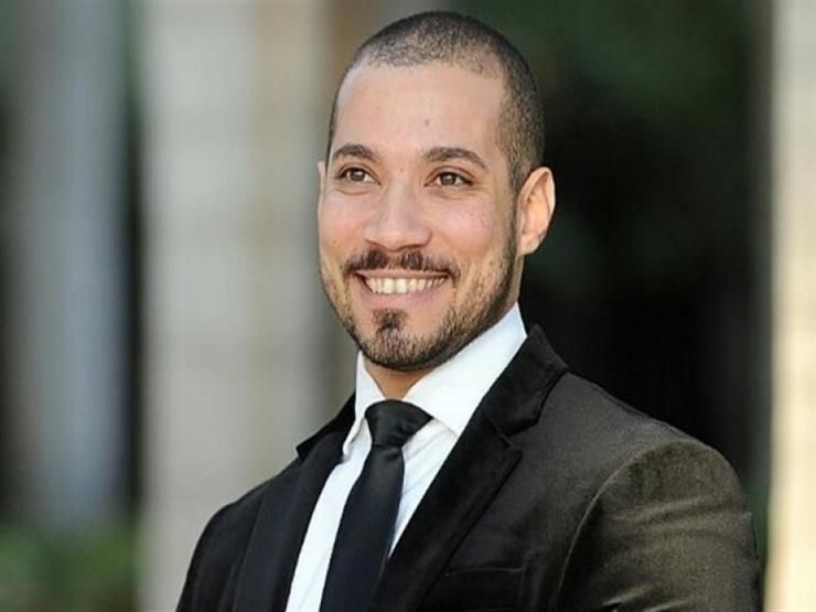 عبدالله رشدي يتهم مستشفى شهيرا بالتسبب في وفاة زوجته