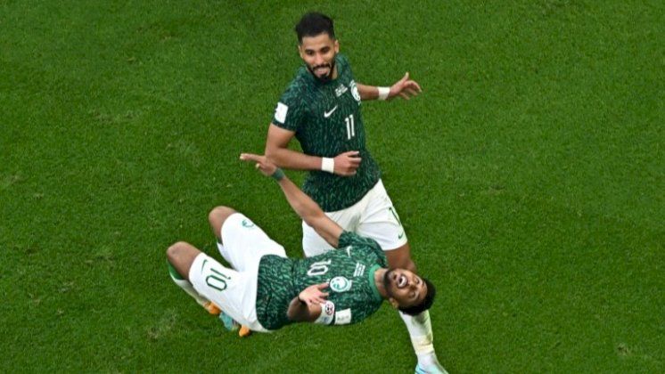 كأس آسيا: السعودية لاستغلال أثر "الفراشة" لصفقات الصيف الباهظة