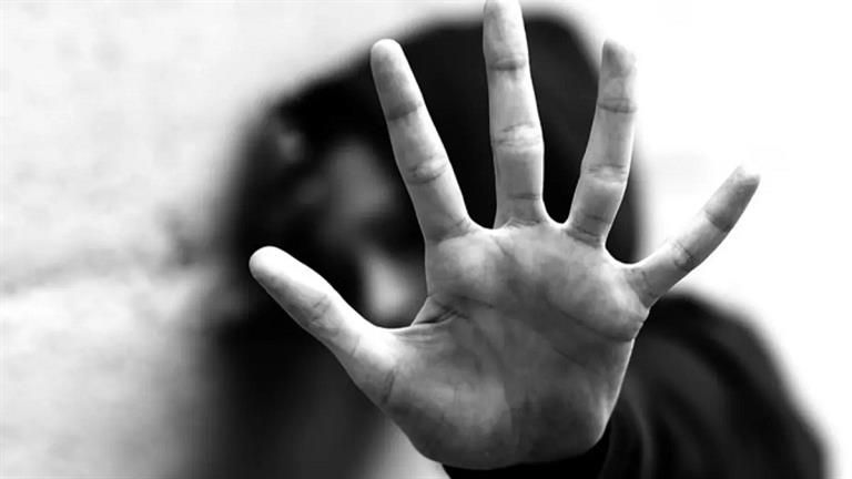 الأمن يكشف حقيقة فيديو اعتداء طلاب على بعض الفتيات أمام مدرسة بكفر الشيخ