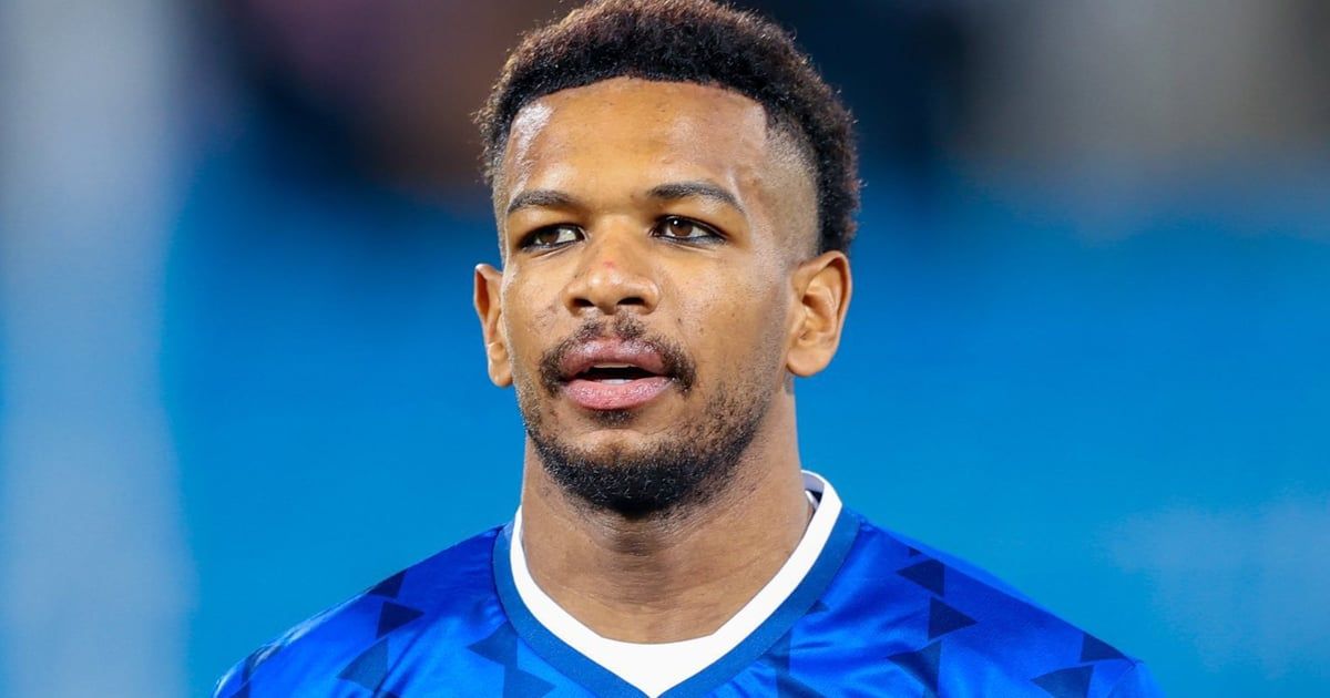 "الهلال" يقرر تمديد عقد "البليهي" لمدة عام إضافي