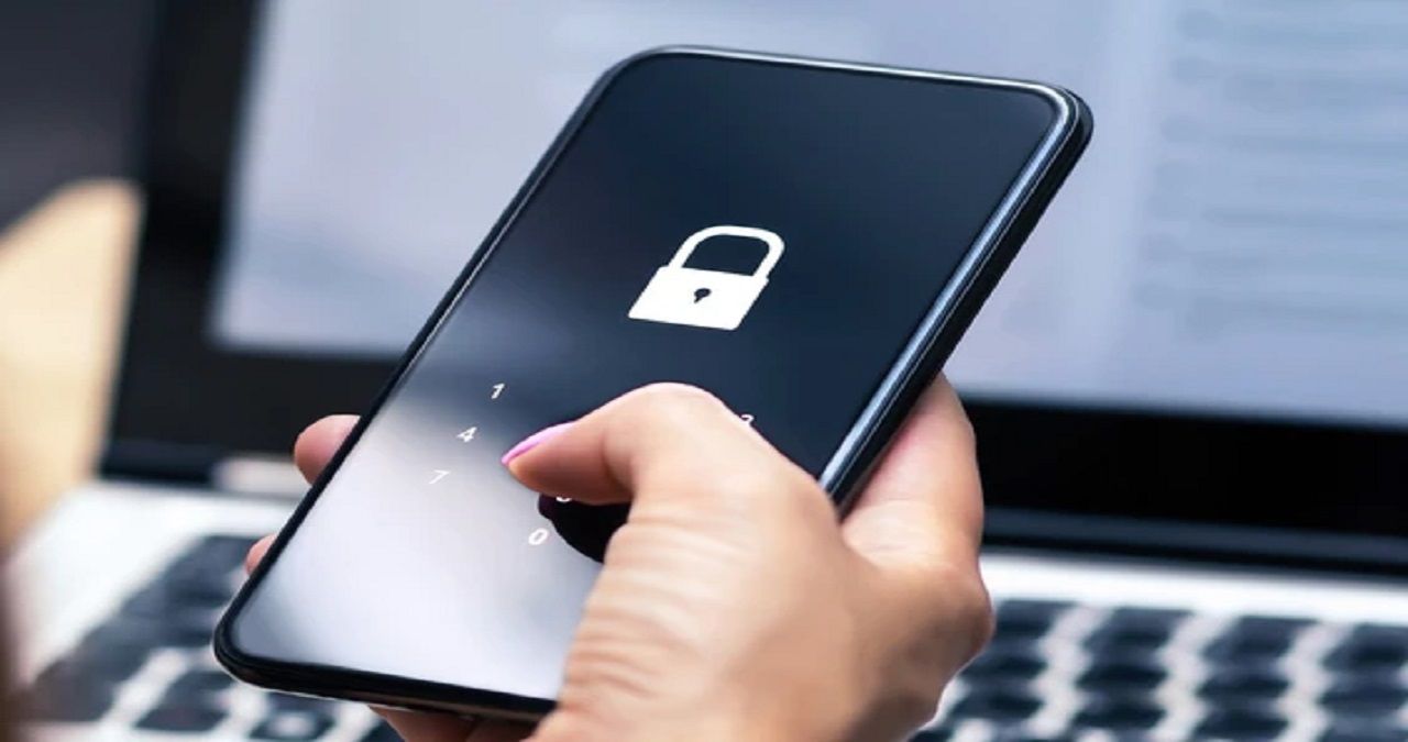 الامارات | بعد 175 مليون محاولة.. الشرطة تفشل في فك رمز مرور هاتف مشتبه به