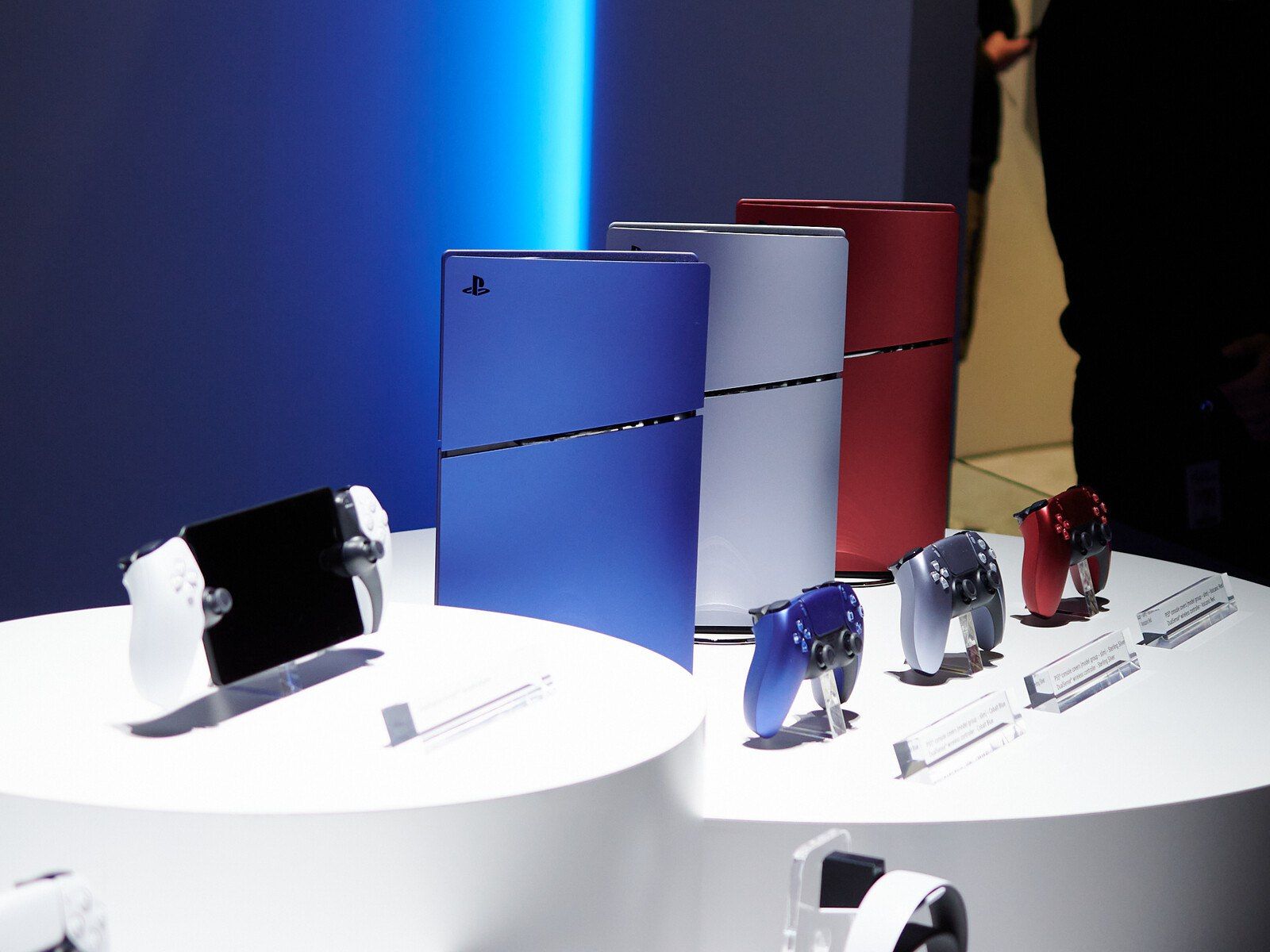 تكنولوجيا: سوني تكشف عن جهاز Playstation 5 Slim بثلاثة ألوان جديدة #CES2024