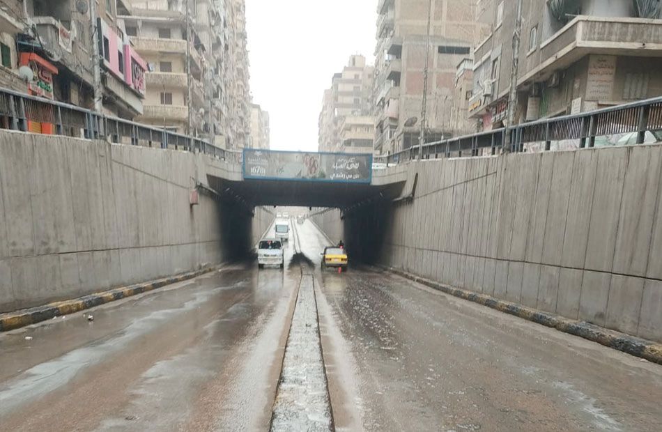الأمطار تضرب الإسكندرية في أول أيام الفيضة الكبرى – صور