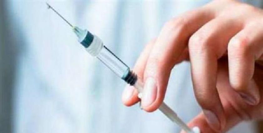 مع انتشار الإنفلونزا.. ماذا يحدث عند أخذ «حقنة البرد»؟
