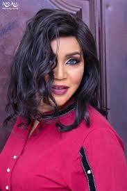 شاهد بالفيديو.. الفنانة هبة جبرة تفتح النيران على الجبلية: (بتشرب أي حاجة وقدام عيني وأسالوها كل مرة تعرس راجل ويطلقها بعد شهر ليه؟) والجمهور يطالب الدولية بالتدخل لإيقاف حرب “القونات”