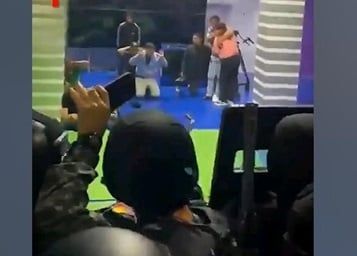 بعدما أشعلها "فيتو".. شاهد لحظة تحرير رهائن تلفزيون الإكوادور