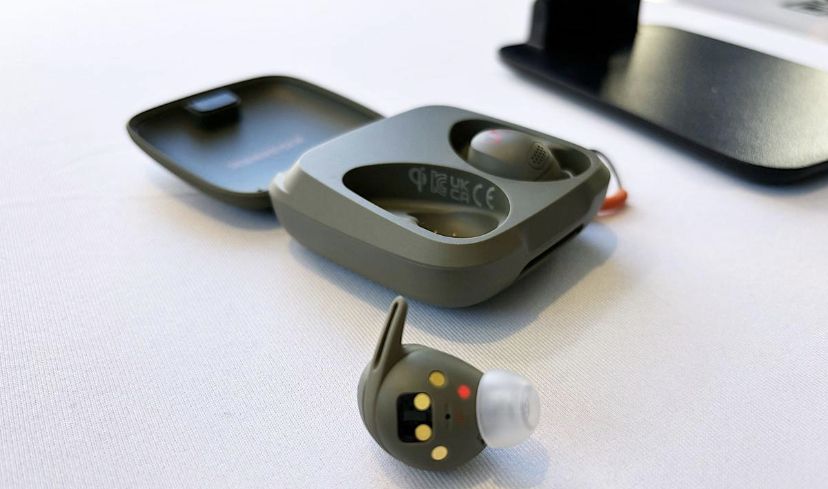 تكنولوجيا: سماعات Sennheiser Momentum Sport توفر أجهزة استشعار لمعدل ضربات القلب ودرجة حرارة الجسم أثناء التمرين #CES2024