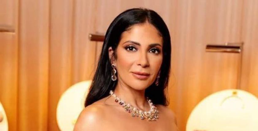 القصة الكاملة لقضية منى زكي مع يوتيوبر شهير.. انتصرت عليه بحكم المحكمة