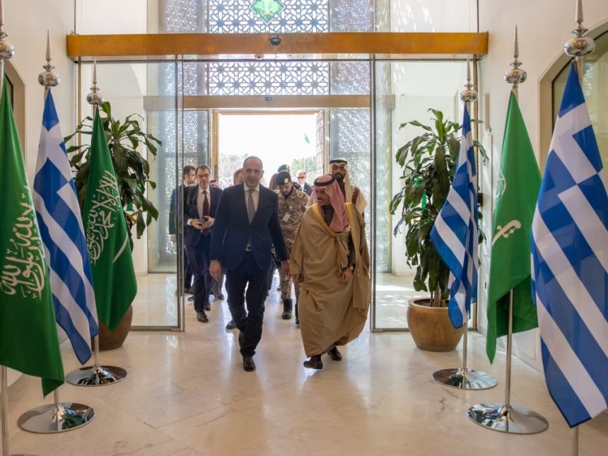 وزير الخارجية يستقبل نظيره الهيليني بالرياض اليوم