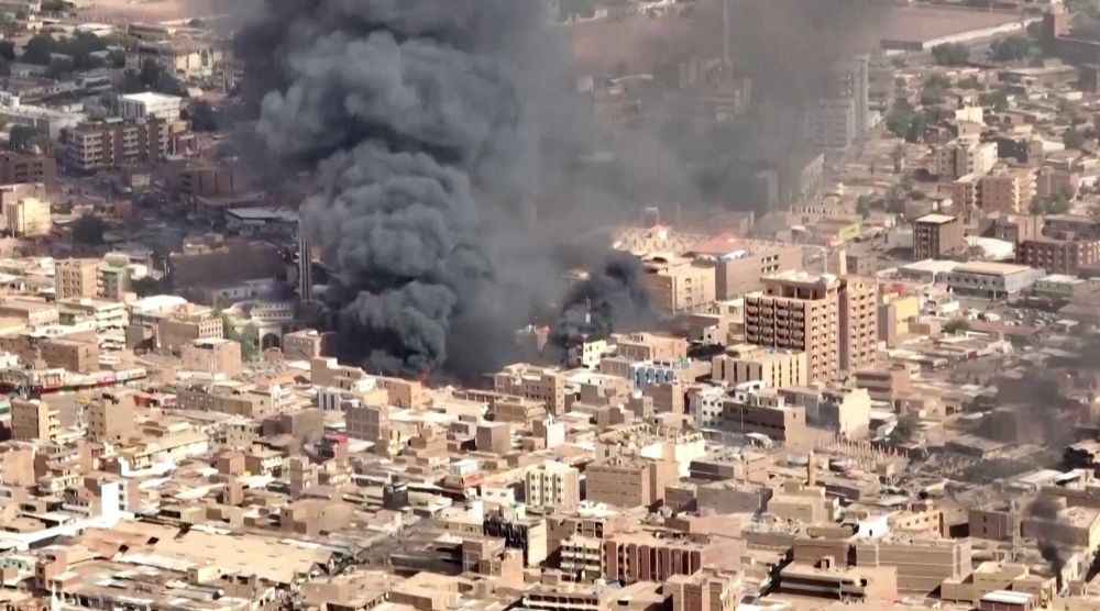 أبو الغيط يبحث وقف الحرب مع مبعوث الأمم المتحدة  لدى السودان