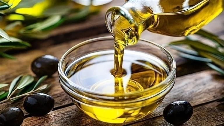 نتائج تكشف عن فائدة زيت الزيتون في حمية البحر المتوسط