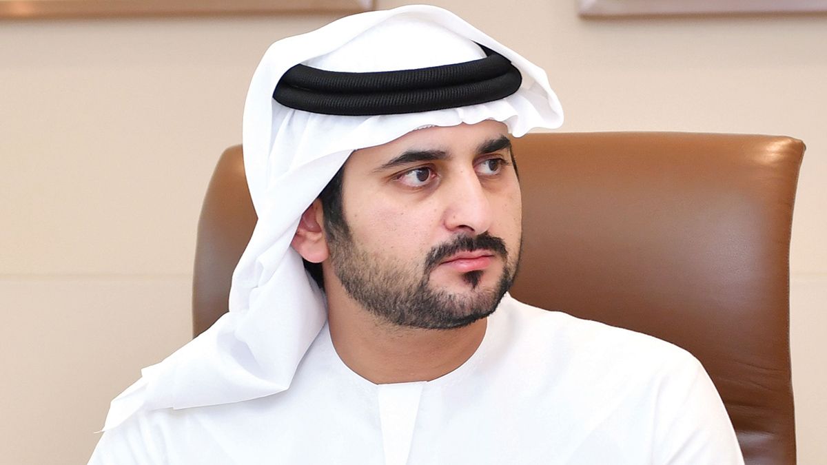 الامارات | مكتوم بن محمد: تعلمت من مدرسة محمد بن راشد أنّ صناعة الغد تبدأ اليوم