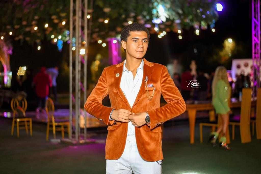 البلوجر محمد فارس يشارك في الفيلم الكوميدي "الاصدقاء"
