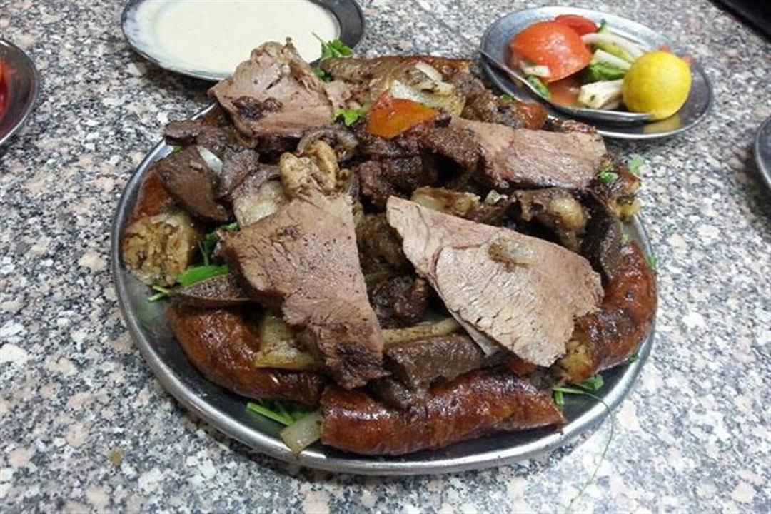 "حلويات اللحوم وفواكه المدبح".. لن تصدق ماذا يفعله تناول اللسان بجسمك