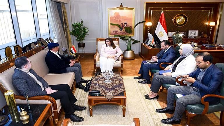 تنافس أكبر مؤسسات العالم.. "وزيرة الهجرة": إنشاء مدينة الدواء بمصر إنجاز تاريخي