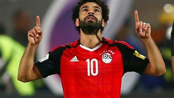 مهاجم إيفرتون السابق: محمد صلاح من أفضل أساطير الكرة الإفريقية