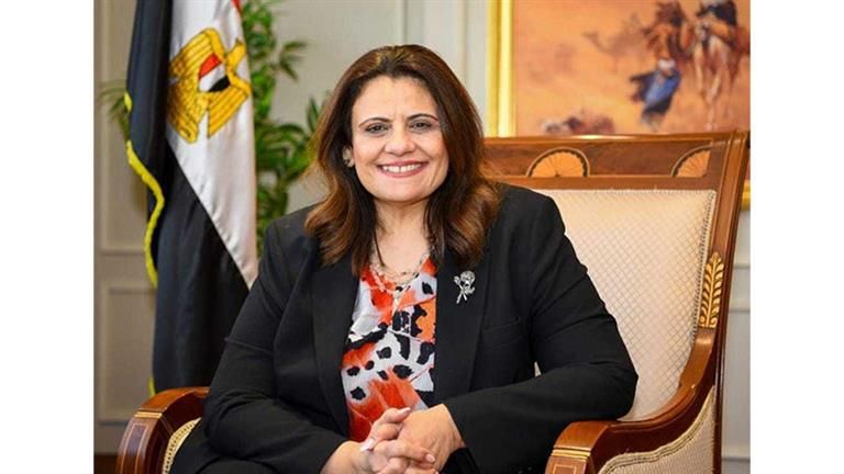 هل يستفيد المسافر حديثا من مبادرة سيارات المصريين بالخارج؟ الهجرة تجيب
