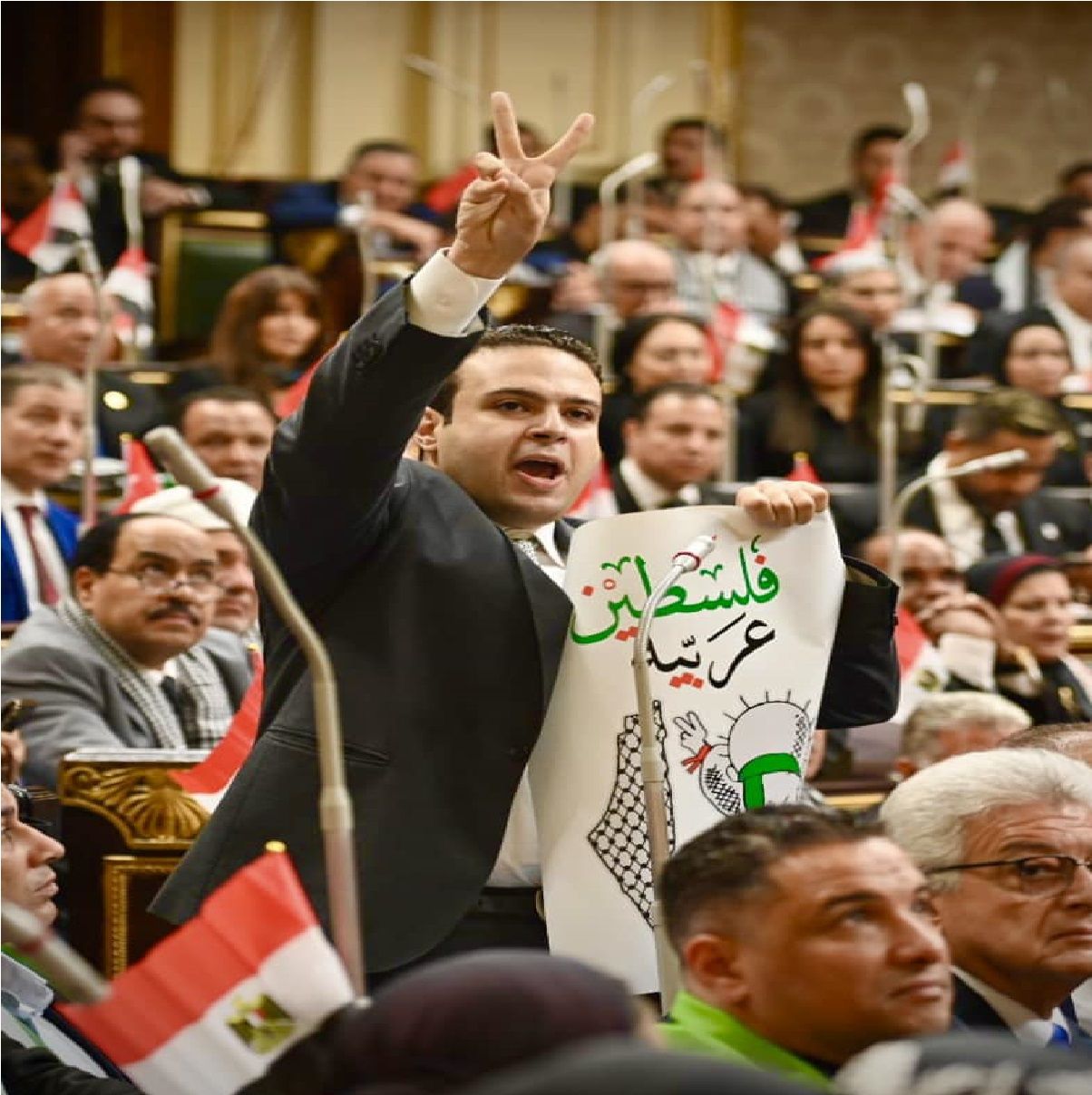 تراند اليوم : برلماني لوزير التموين مش مقبول نخير الشعب انه يكون جعان وفقير أو حرامي في اختيار ثالث تورونا عرض كتافكم