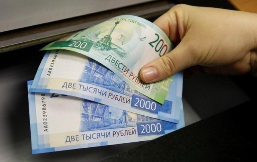 بورصة موسكو.. ارتفاع الدولار وتراجع اليورو مقابل الروبل