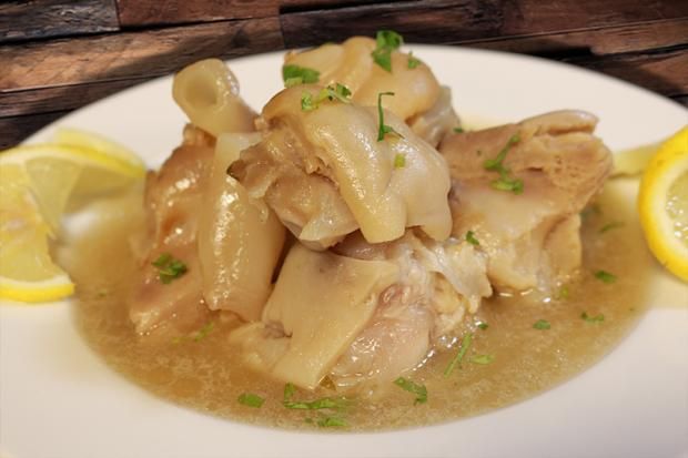 في 5 خطوات.. طريقة عمل شوربة الكوارع بالمنزل