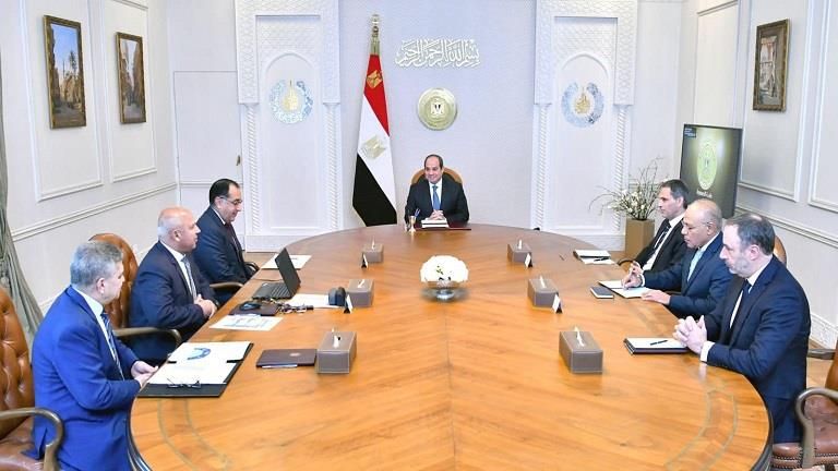 الرئيس السيسي يلتقي الرئيس التنفيذي لشركة الخطوط الملاحية الفرنسية