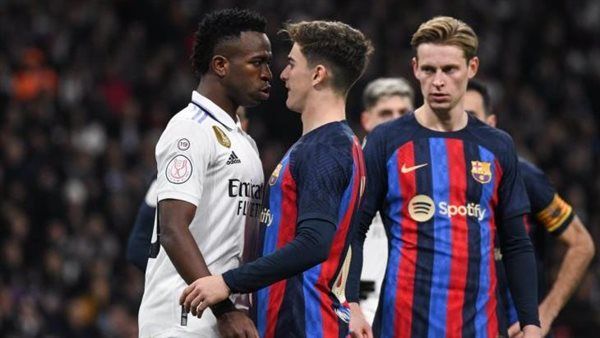 عقوبات قاسية على برشلونة بعد السوبر الإسباني