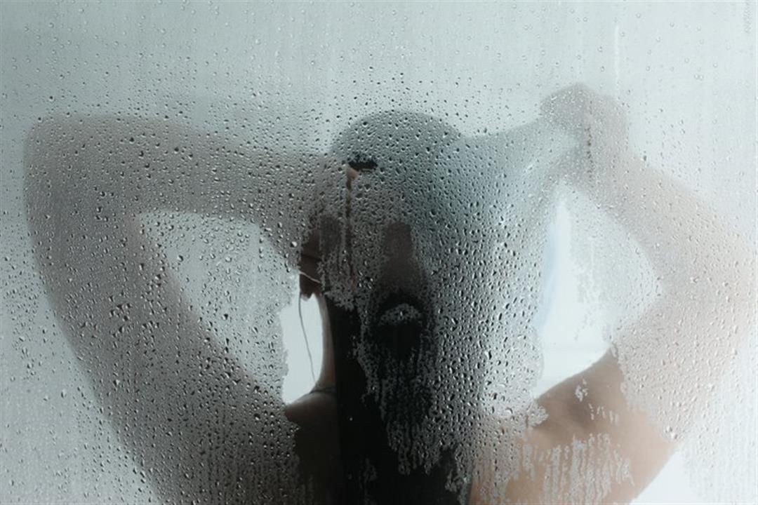 خطأ قد يؤدي إلى الوفاة أثناء الاستحمام.. احذروا هذا "القاتل"