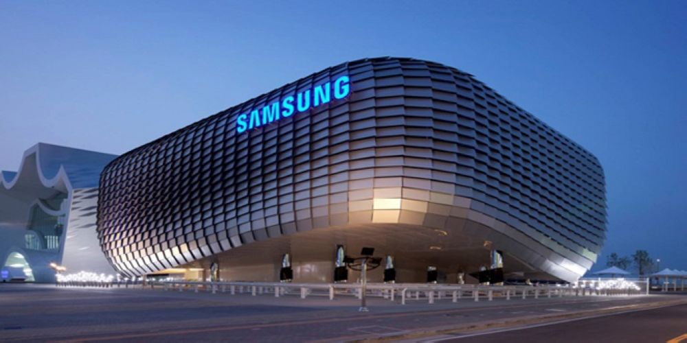 مدعومًا بالذكاء الاصطناعي.. Samsung تتحدى أبل بهاتف "إس 24"
