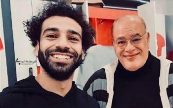 صلاح عبدلله لـ محمد صلاح : " ‏الهي يحرسك مالعين، وتلعب حلو يا محمد ‏وتجيب الليلادي جونين"