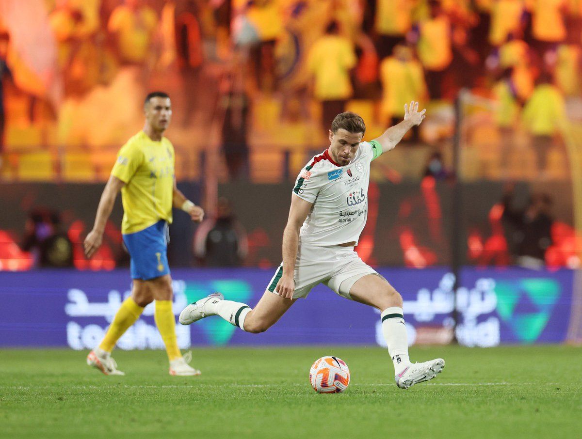 الامارات | قائد ليفربول يغادر الدوري السعودي وأياكس يعلن التعاقد مع اللاعب