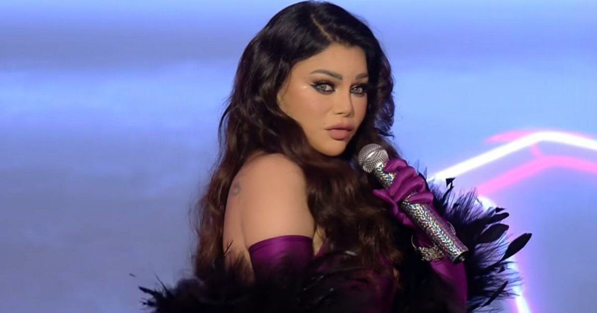 هيفا وهبي بفستان كليب "وصلتلها" تشكر متابعيها وتحثهم على دعم الأغنية-بالصور
