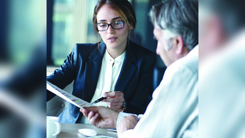 الامارات | بدء تلقّي طلبات صرف تعويض  «التعطّل عن العمل»