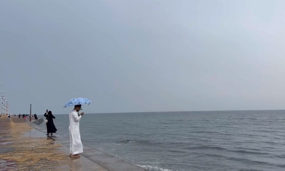 "الأرصاد": هطول أمطار غزيرة على جازان وضواحيها