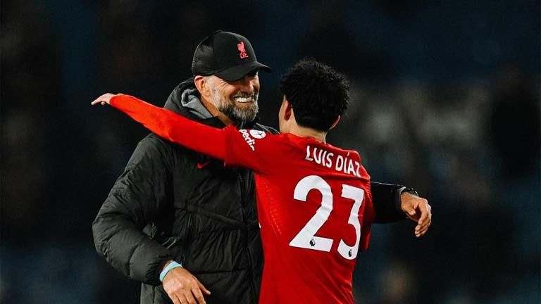 يورجن كلوب يكشف حقيقة مغادرة محمد صلاح لمعسكر منتخب مصر