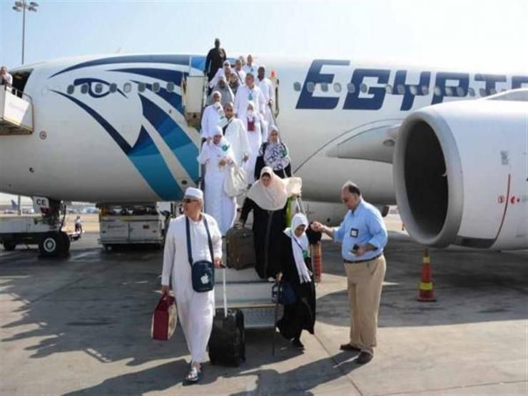 أزمة في العمرة.. شركات السياحة تلغي رحلاتها وأعداد المسافرين بتأشيراتها لا يتخطى 20%