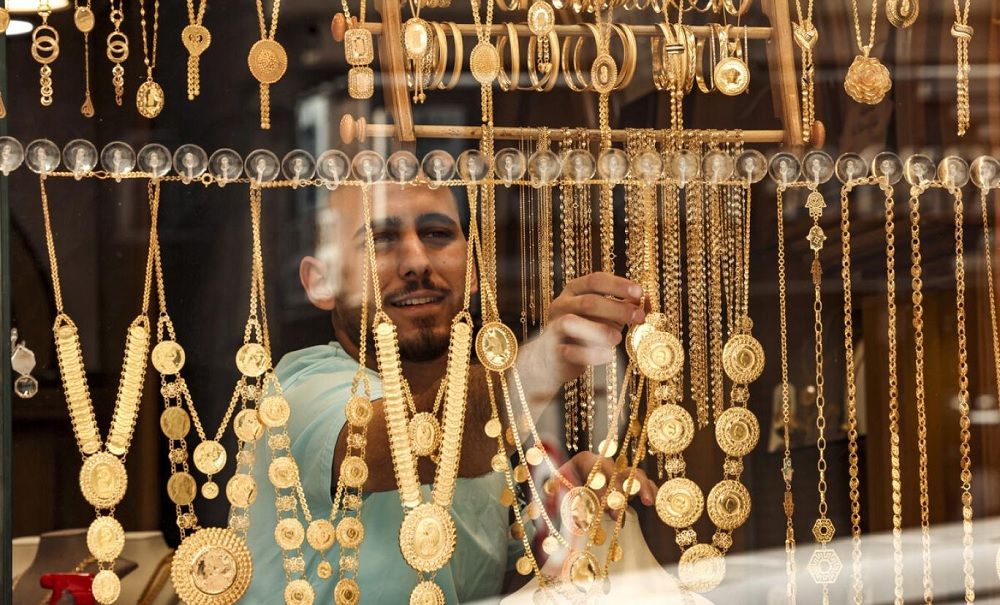بداية التعاملات.. الذهب يواصل الارتفاع في مصر