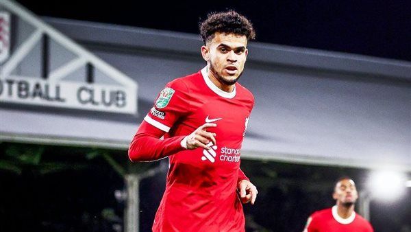 ليفربول يتقدم على فولهام بهدف لويس دياز في الشوط الأول