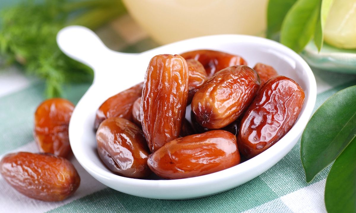 في الشتاء البارد.. 9 من الفوائد الصحية للتمر مثبتة علميًا ستدهشك