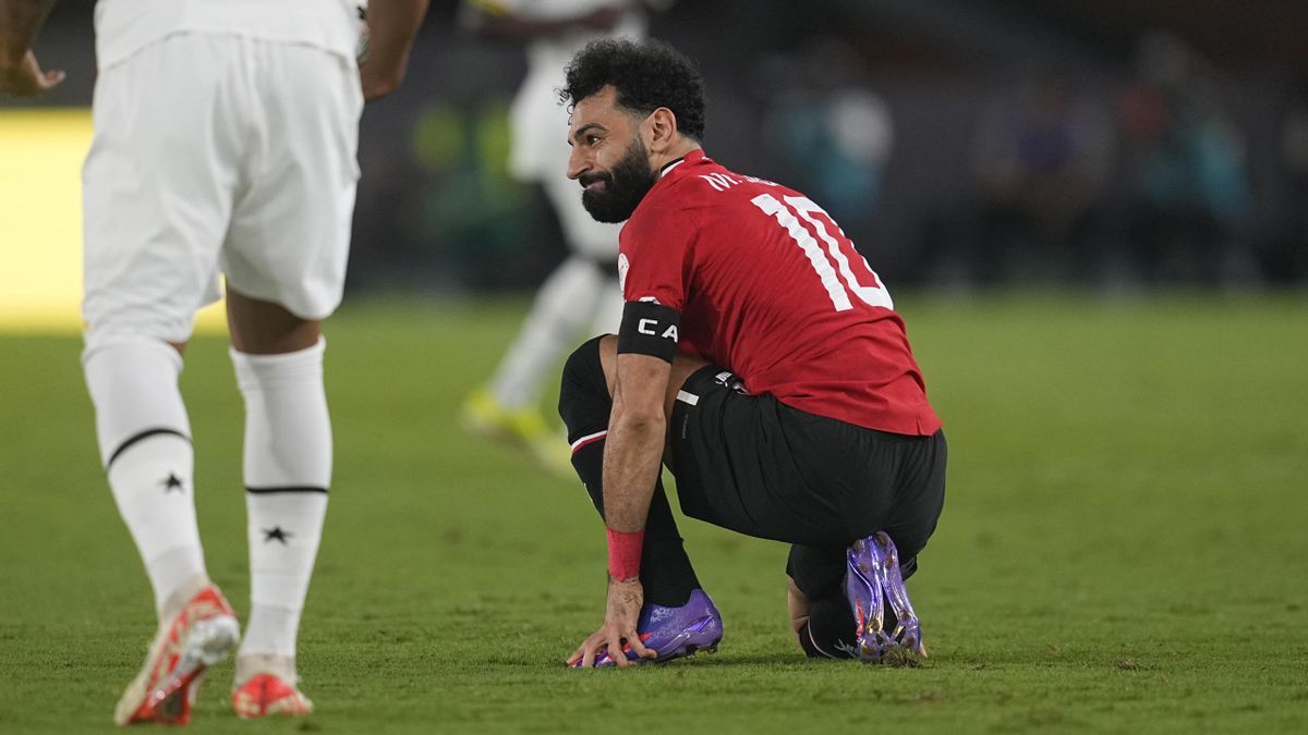 الامارات | محمد صلاح يرد على منتقديه: بحب مصر وشعبها.. حاولوا أكثر