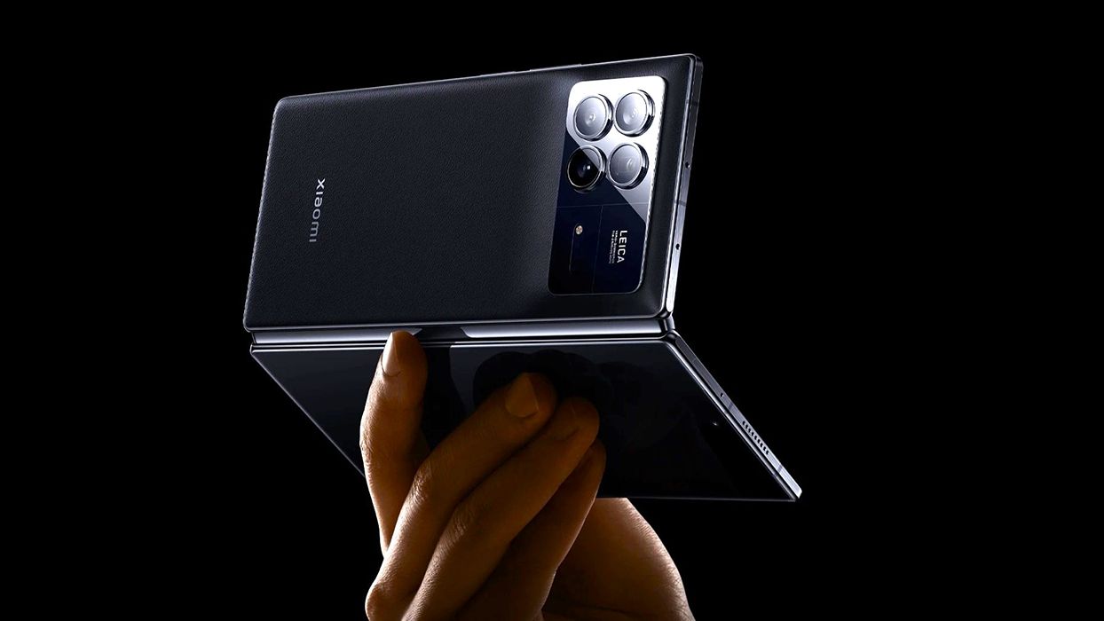 تكنولوجيا: هاتف Xiaomi Mix Fold 4 يأتي للأسواق العالمية بكاميرة Leica وتصميم خفيف مقاوم للماء