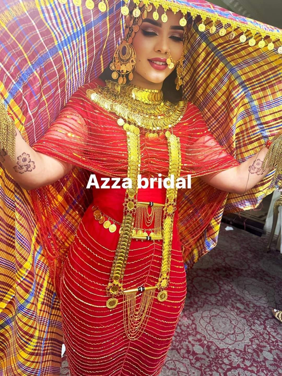 شاهد بالصور.. بسبب جمالها الملفت.. جمهور مواقع التواصل بالسودان يشبه عروس الفنان مأمون سوار الدهب “هند” بالممثلة اللبنانية نادين نجيم