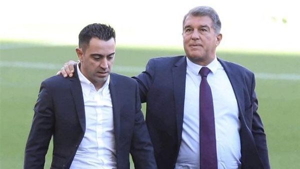 لابورتا: متأكد من التزام تشافي مع برشلونة حتى نهاية الموسم