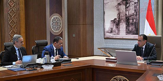رئيس الوزراء يؤكد أهمية جهاز حماية المستهلك في ضبط أسعار السلع بالأسواق