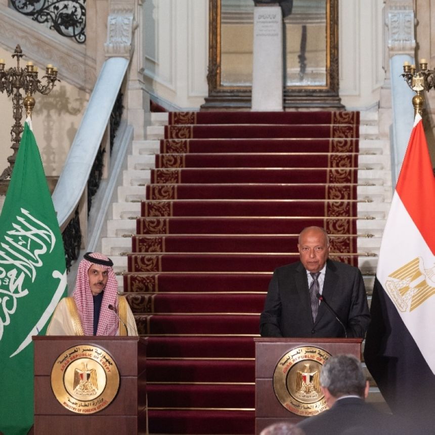 المملكة ومصر تؤكدان مواصلة التنسيق تحقيقًا للأمن والاستقرار الإقليمي والدولي