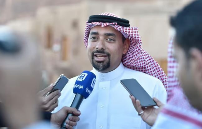 فيديو.. إيقاف رئيس تنفيذي في الهيئة الملكية لمحافظة العلا بتهم الفساد وغسل الأموال